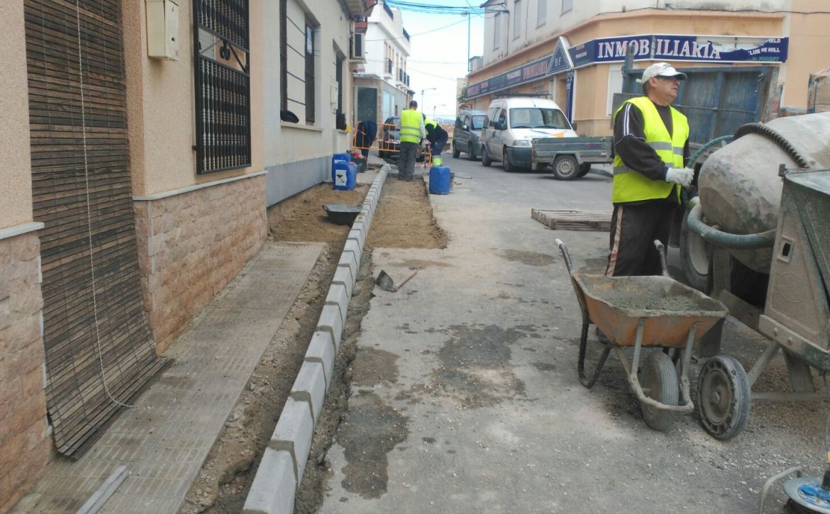 Obras acerado Torremendo