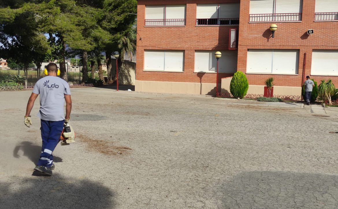 Trabajos-limpieza-colegios-3