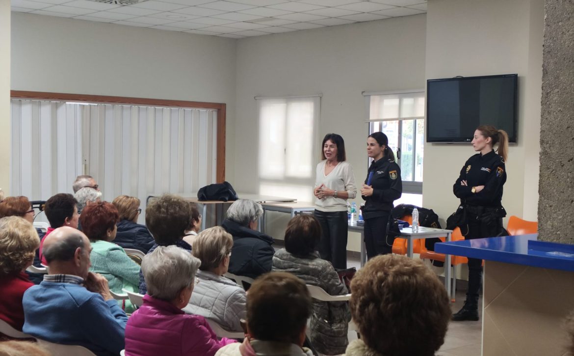 Charla-personas-mayores-1