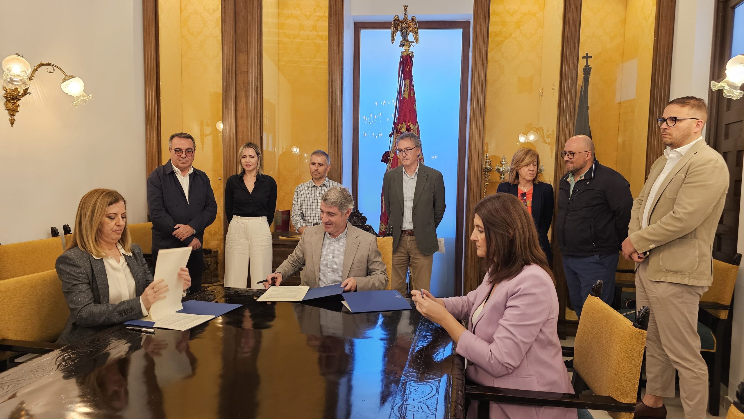 Orihuela da un paso más hacia la modernización con la implantación de la plataforma GEOGIS gracias al convenio firmado con GEONET