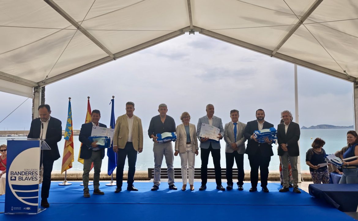 actoentregaBanderasAzulesOrihuela (1)