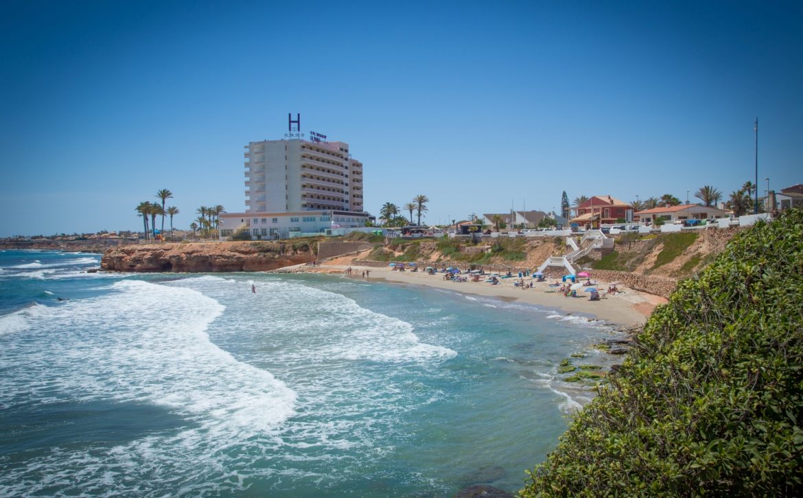 CALACERRADALACOSTA