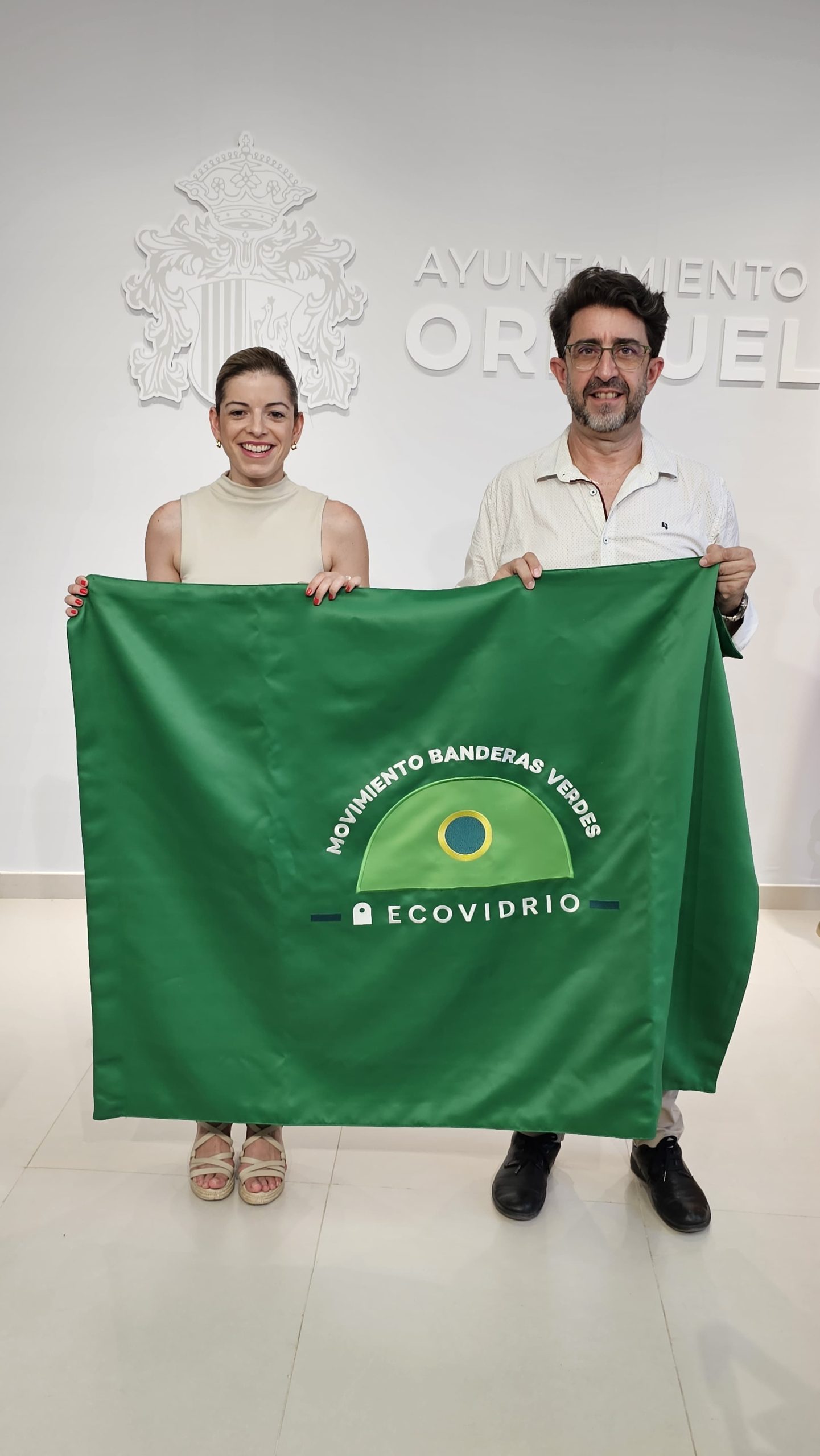 Orihuela competirá este verano para revalidar la Bandera Verde de la Sostenibilidad de Ecovidrio