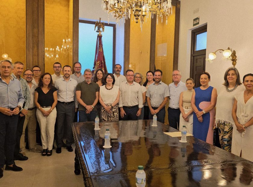 Foto recepción UA Ok (1)