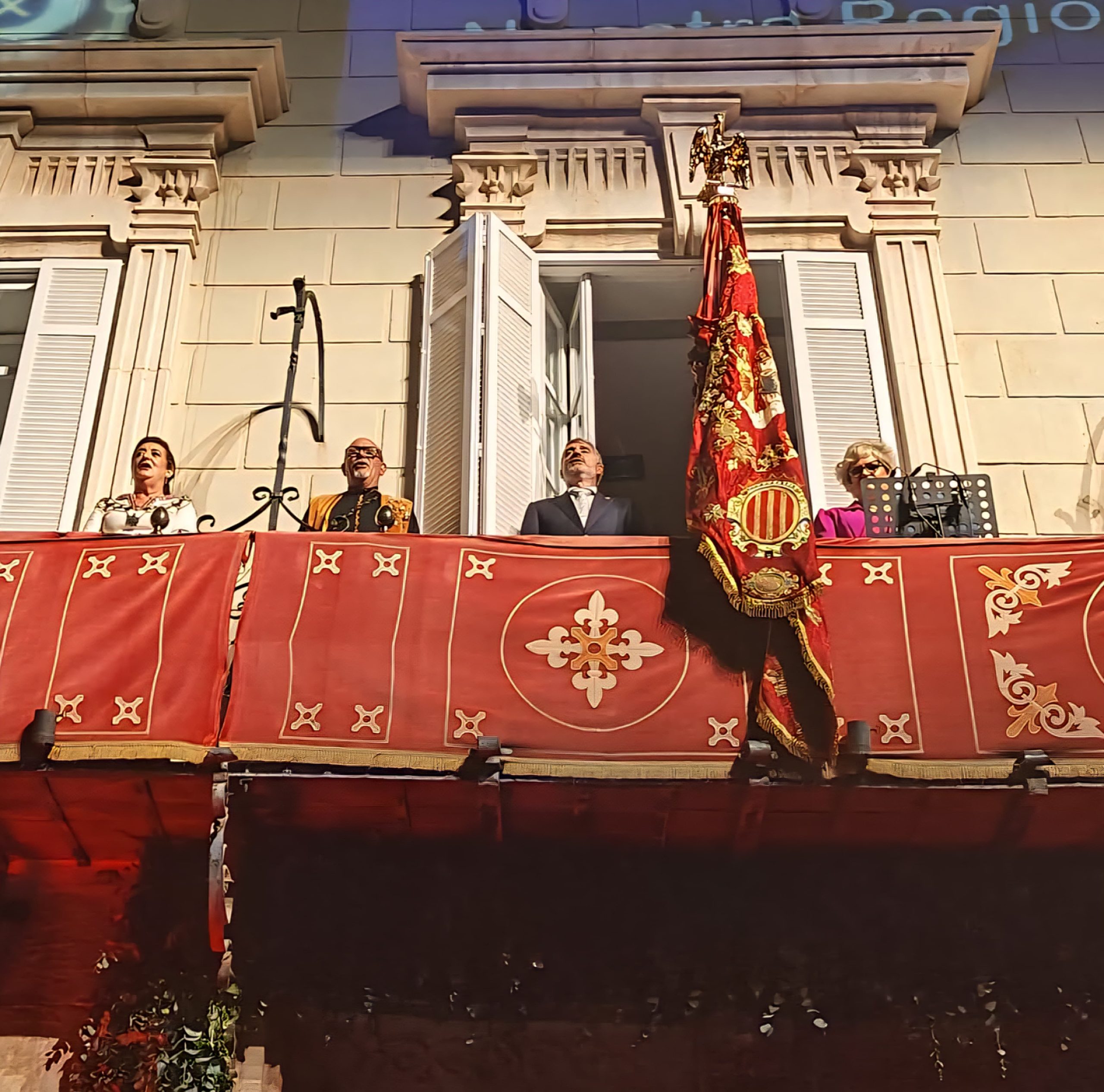 EXPOSICIÓN PÚBLICA DE LA GLORIOSA ENSEÑA DEL ORIOL