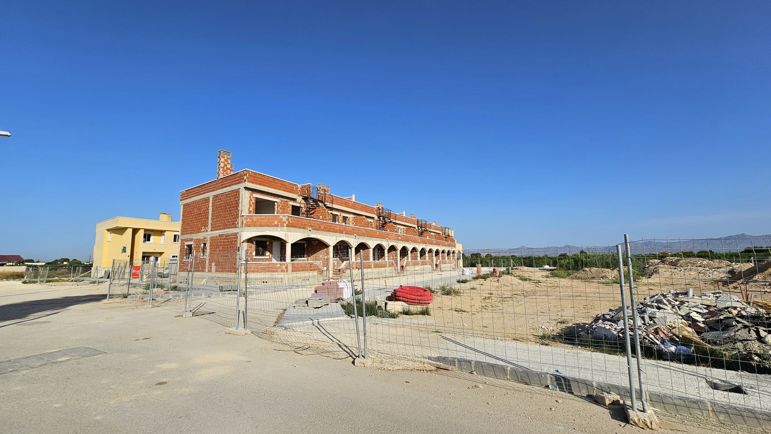 El Ayuntamiento de Orihuela desbloquea una situación urbanística en El Mudamiento paralizada desde 2008