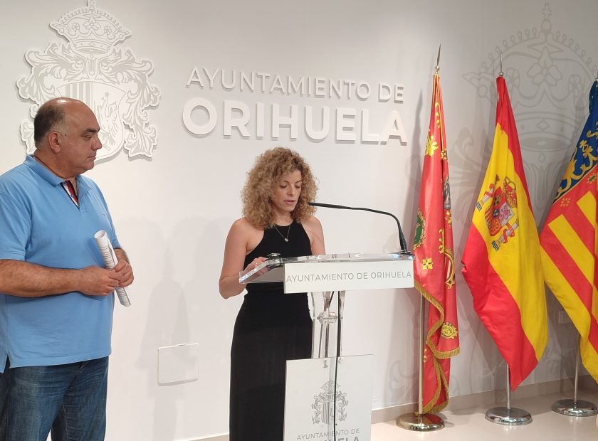 foto rueda de prensa comisiones fiestas