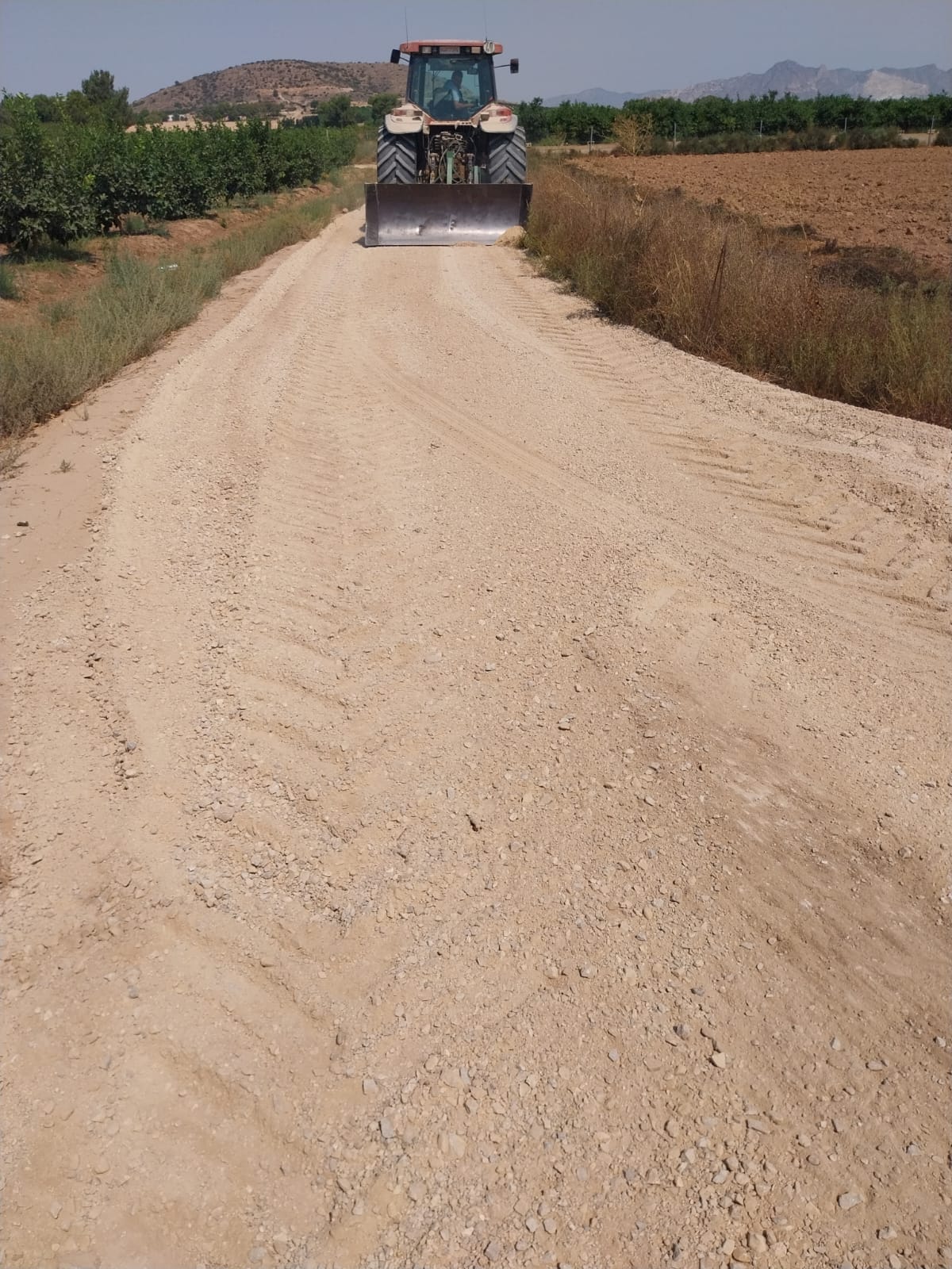 Foto mejora de los caminos