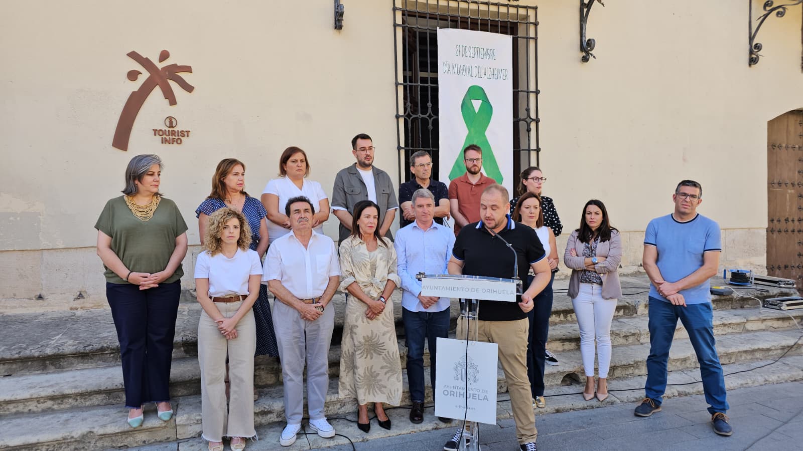 Orihuela conmemora el Día Mundial del Alzheimer con la lectura del manifiesto ‘Igualando Derechos’