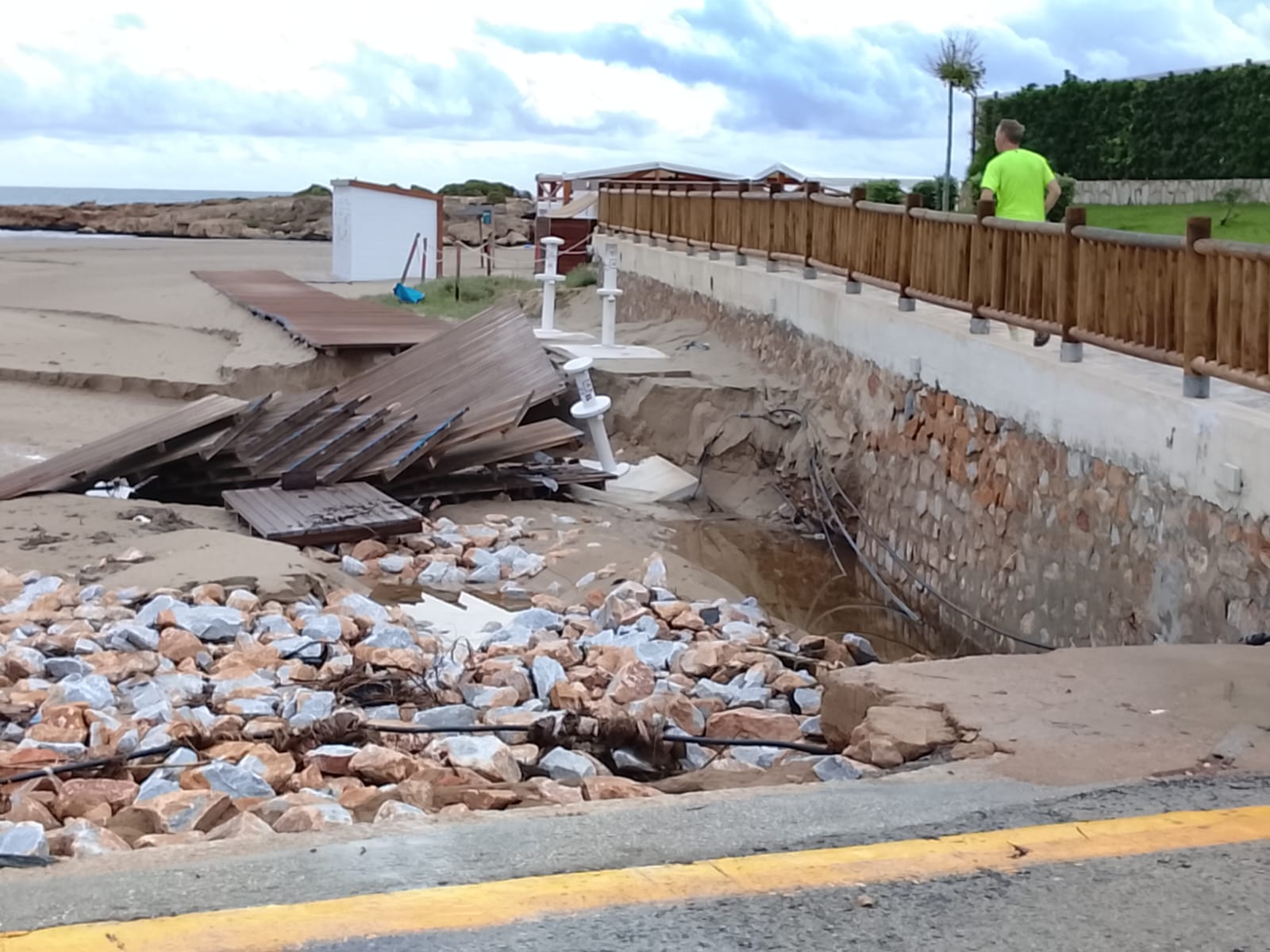 Orihuela da por finalizado el episodio de lluvias torrenciales tras una noche de vigilancia