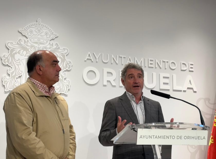 Foto de la rueda de prensa de parques