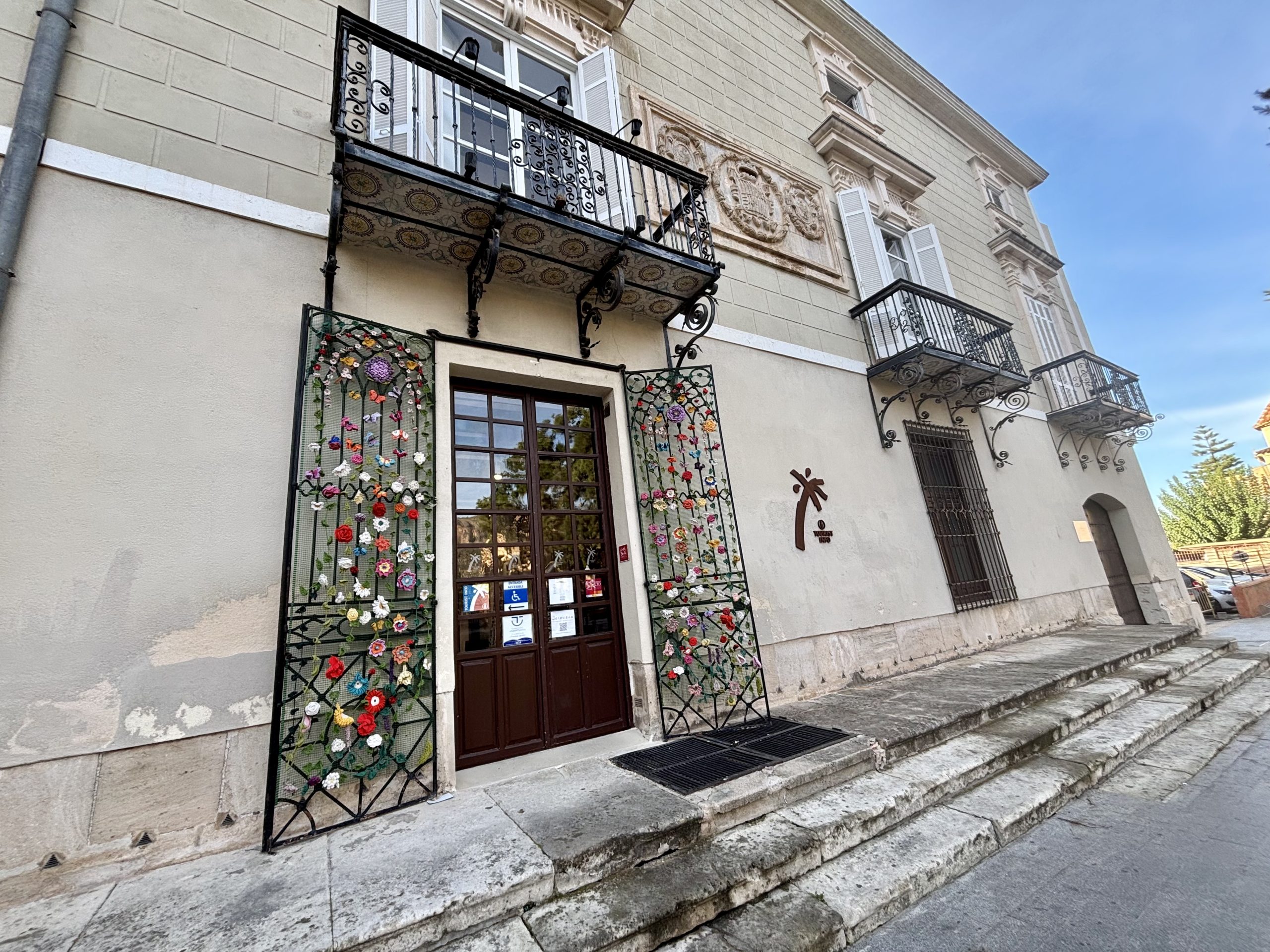 Turismo Orihuela licita el suministro, instalación y puesta en marcha del aparcamiento para bicicletas eléctricas