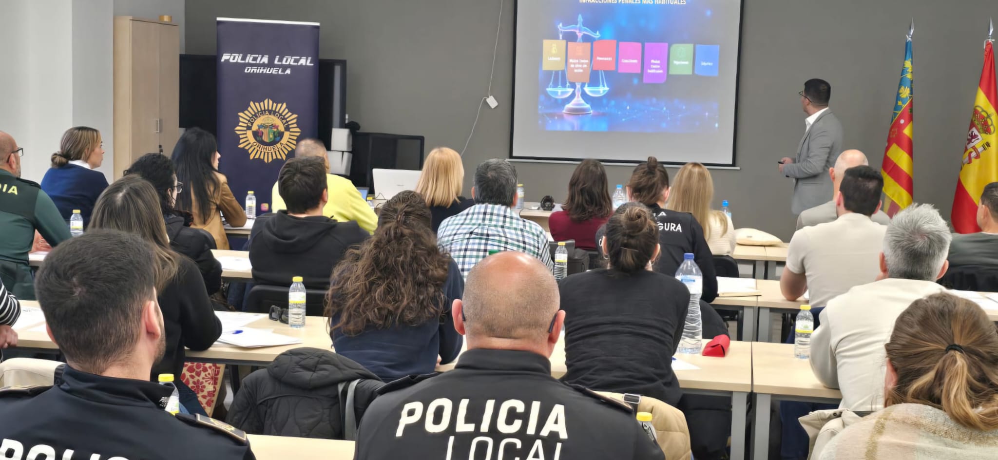 La Policía Local de Orihuela refuerza su formación en violencia de género con un curso especializado sobre el funcionamiento del Sistema VioGén 2