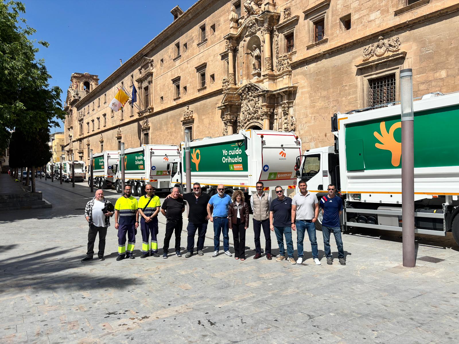 El Ayuntamiento de Orihuela refuerza el servicio de residuos con 7 nuevos camiones recolectores y una inversión de 1,85 millones de euros   