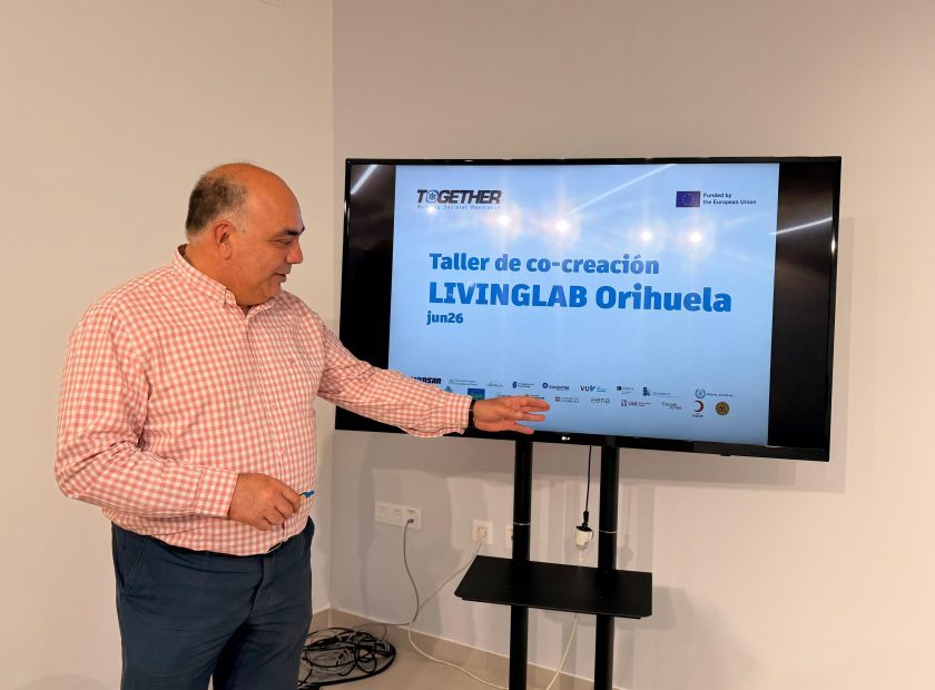 Foto Víctor Valverde en rueda de prensa