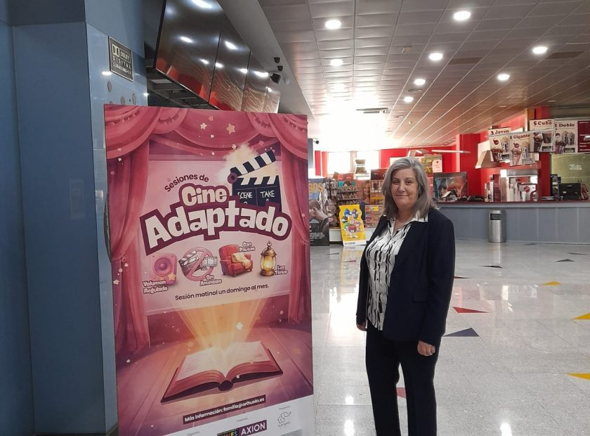 Imagen Cine Adaptado Familia