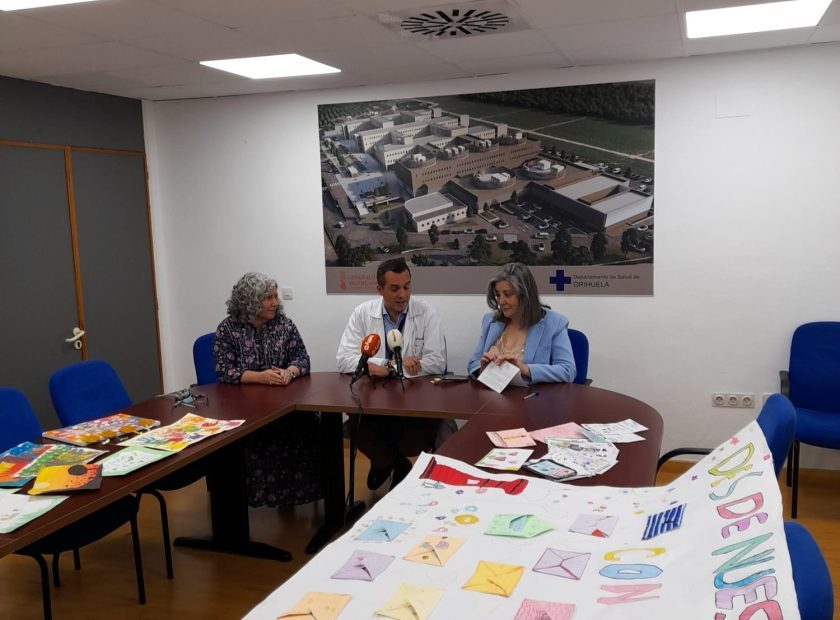 Imagen Familia Día del niño hospitalizado