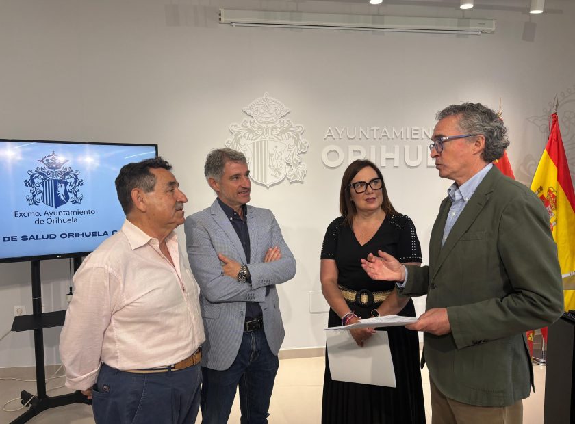 foto de la rueda de prensa cs costa