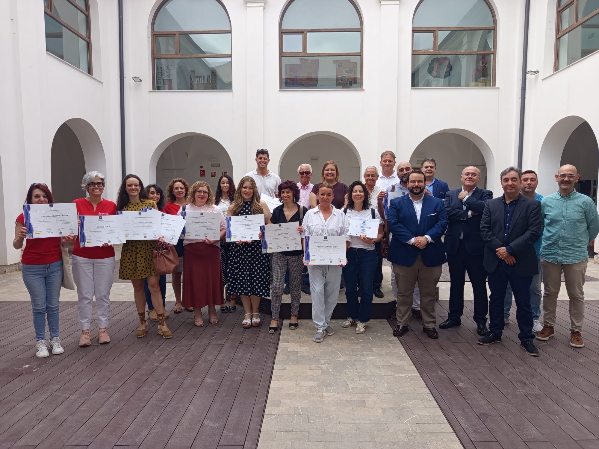 Orihuela reconoce el compromiso con la calidad turística en la entrega de los distintivos SICTED 2026