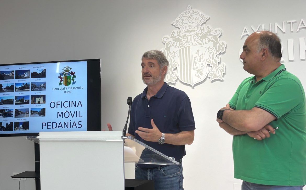 Oficina móvil en pedanías (2)