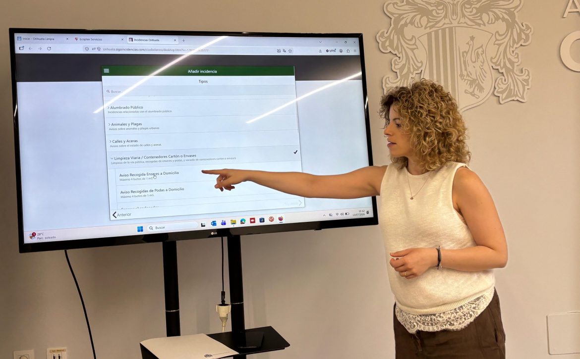 Foto Rocio Ortuño durante la presentación