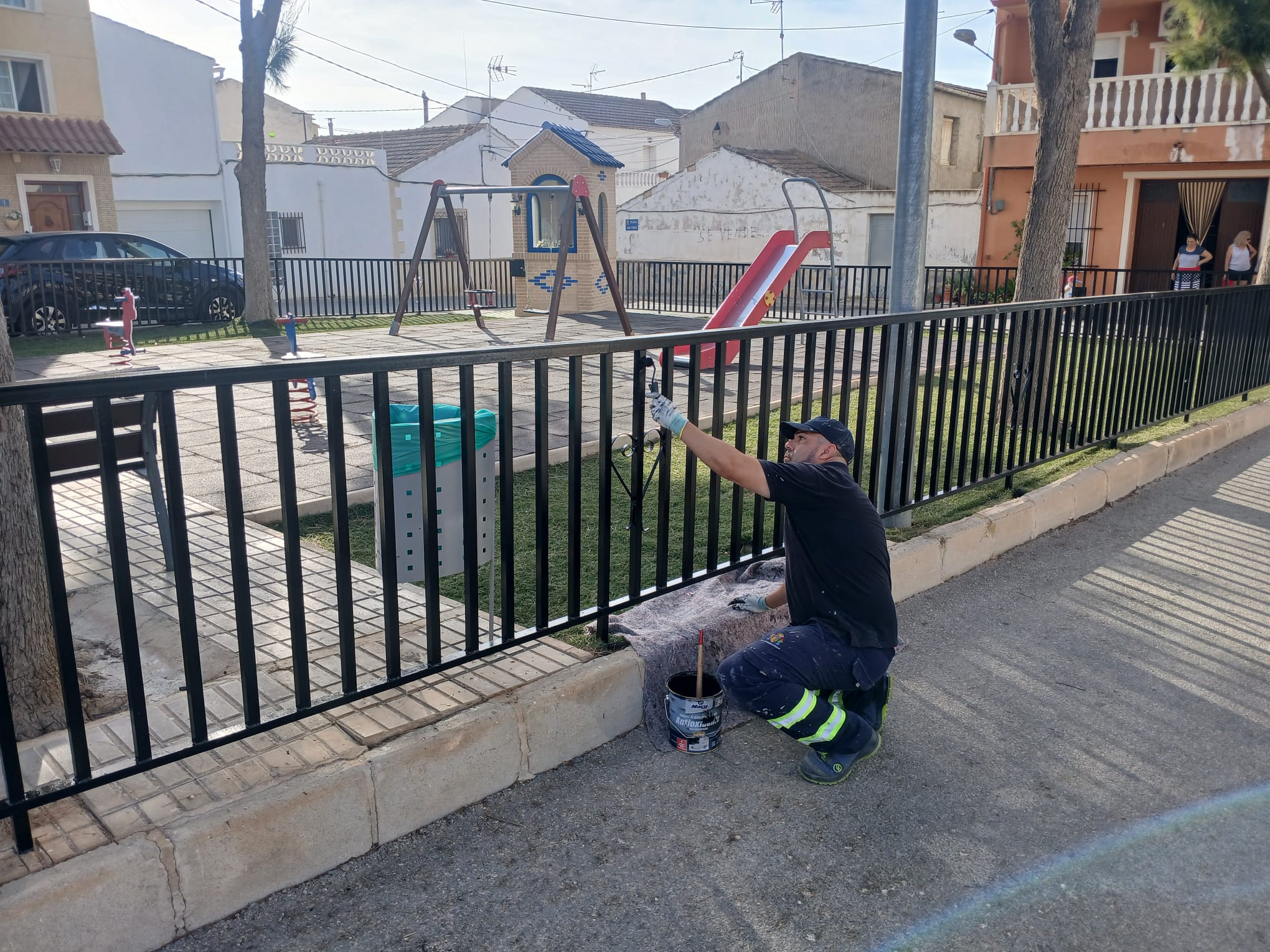Infraestructuras refuerza durante agosto los trabajos de mantenimiento y mejora en distintos puntos del municipio