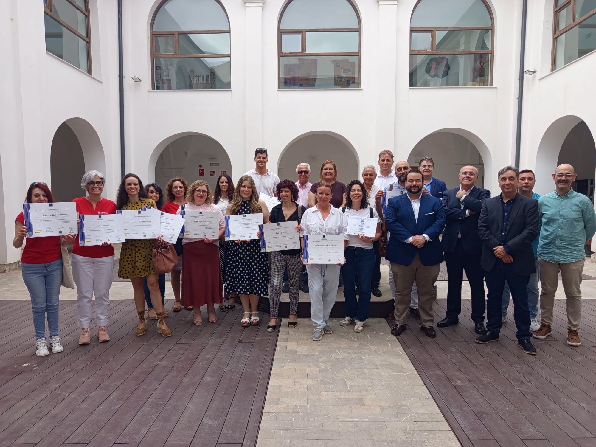 Orihuela reconoce el compromiso con la calidad turística en la entrega de los distintivos SICTED 2026