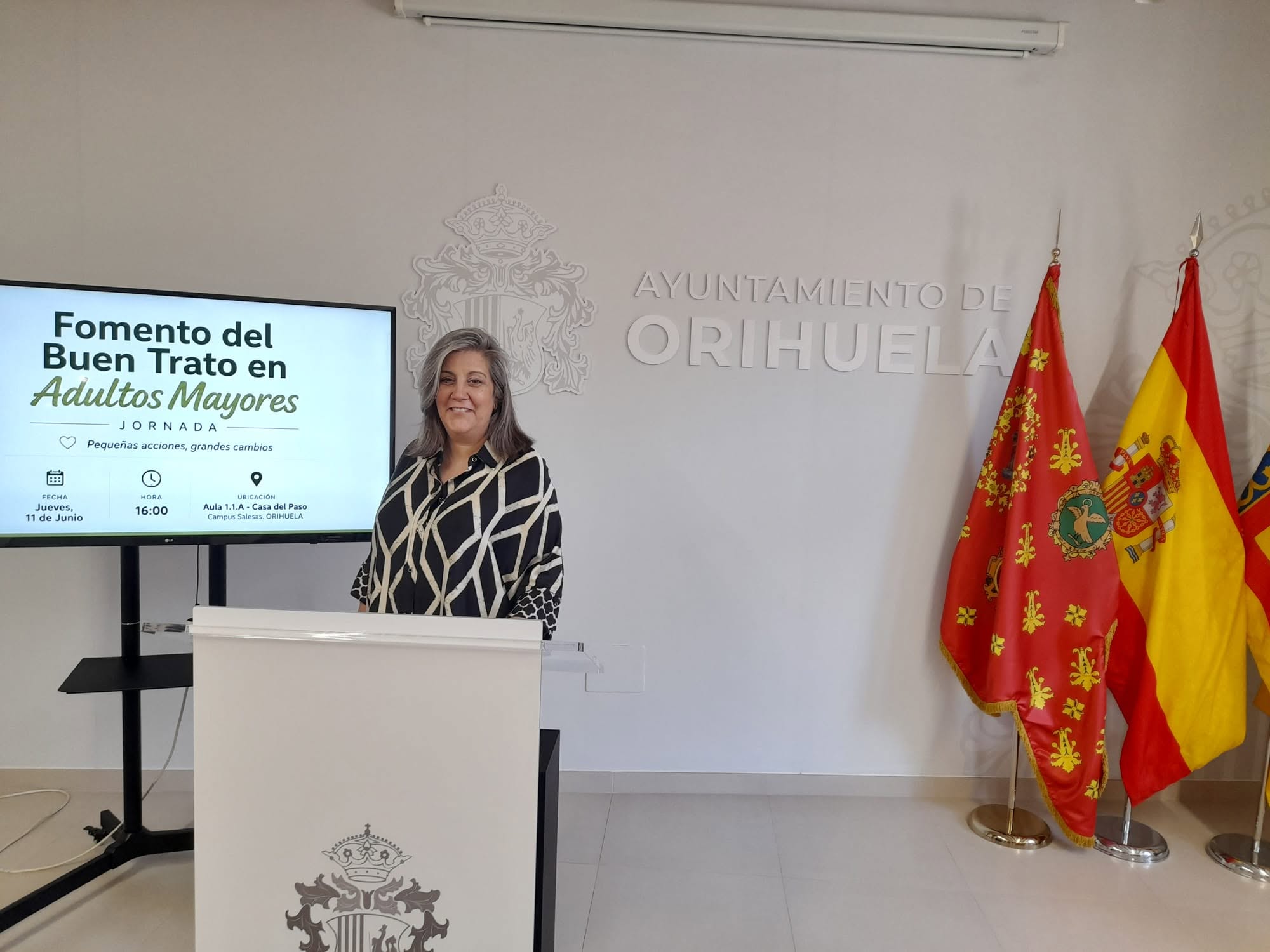 Familia celebra una jornada sobre el buen trato a las personas mayores