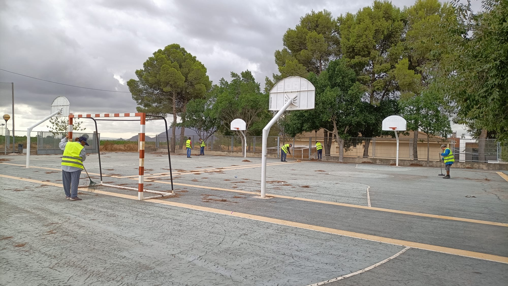 Foto colegio limpieza (1)