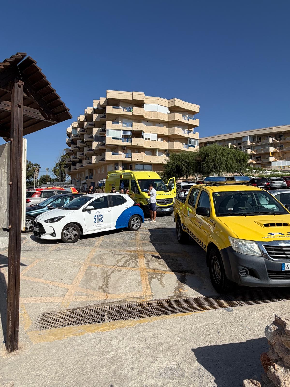 La Concejalía de Costa refuerza la seguridad en sus playas con simulacros de emergencias y ambientales