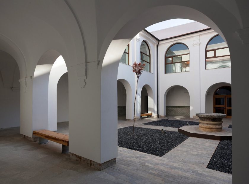 Biblioteca-Maria-Moliner