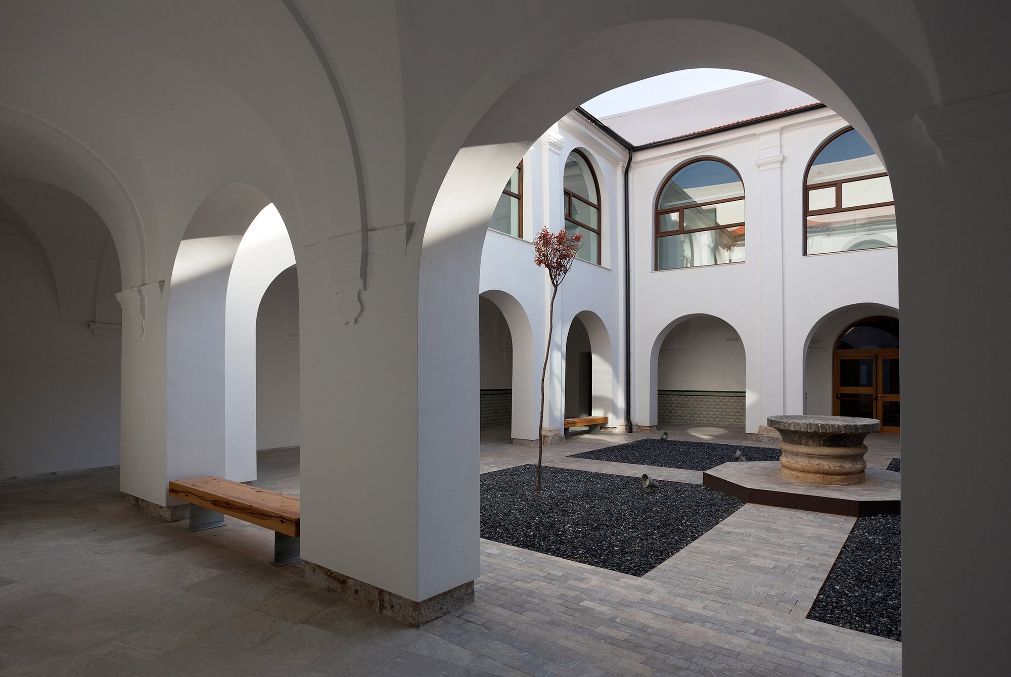 Biblioteca-Maria-Moliner