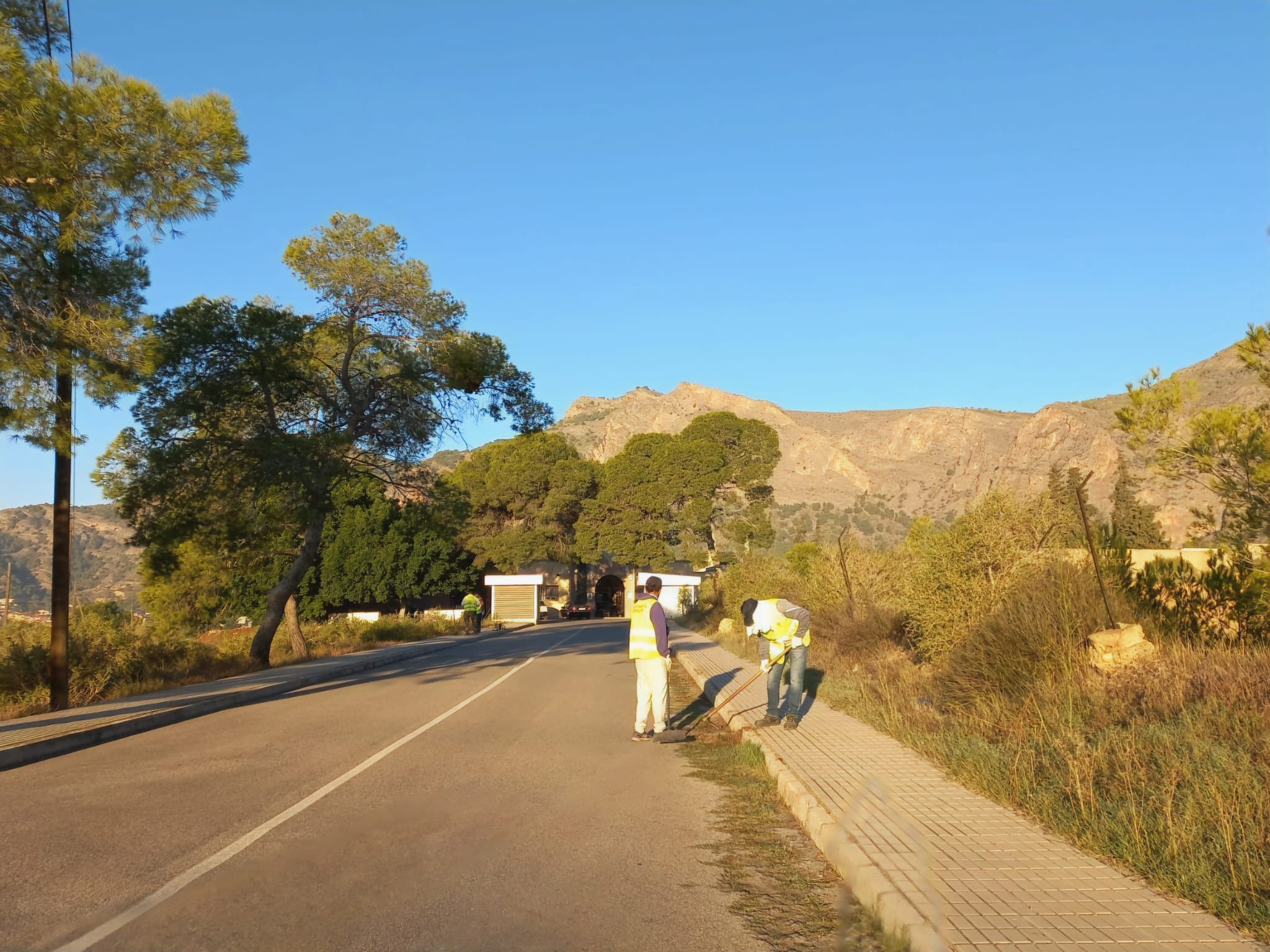 El Ayuntamiento de Orihuela acondiciona los cementerios y coordina un dispositivo especial de seguridad y emergencias para Todos los Santos